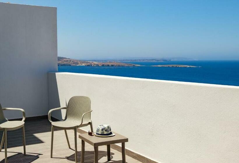 Deluxe Suite Sea View, Mayflower Hotel Malta