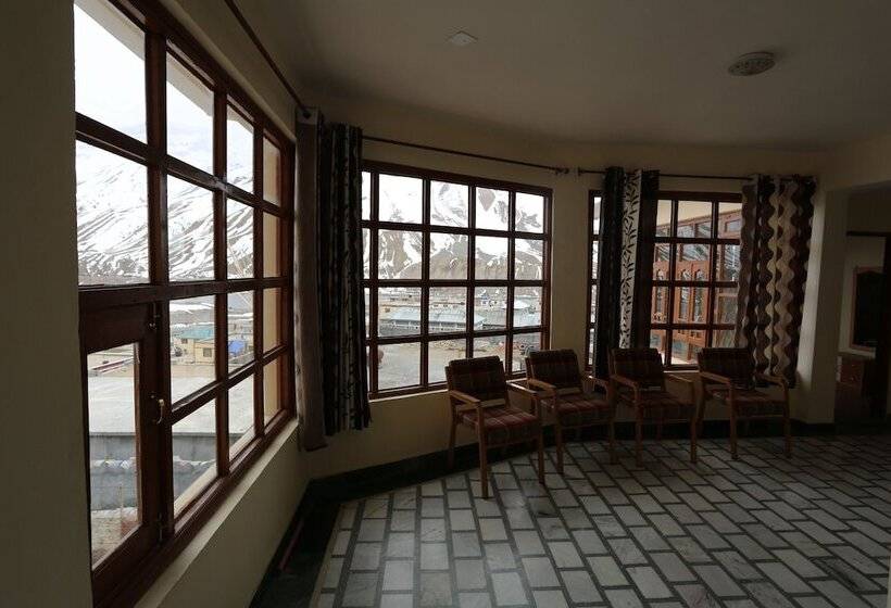 غرفة سوبيريور مطلة على الجبل, Spiti Heritage