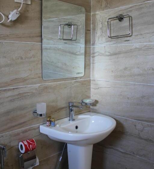 デラックストリプルルーム, Spiti Heritage