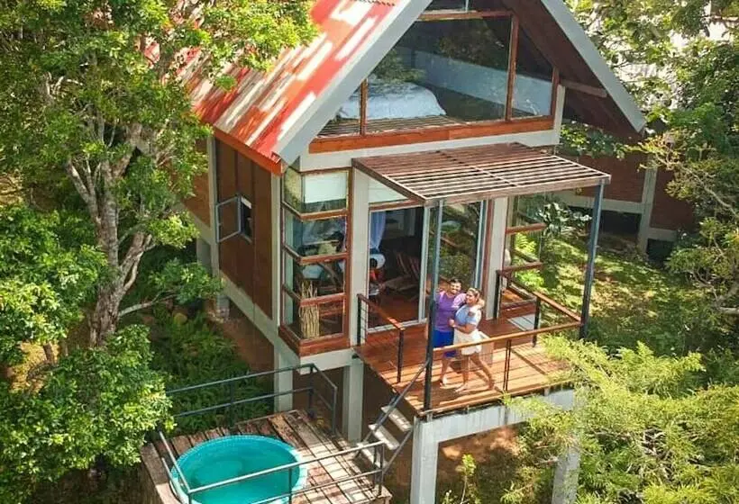 シャレー・デラックス1寝室, Treehouse Chalets