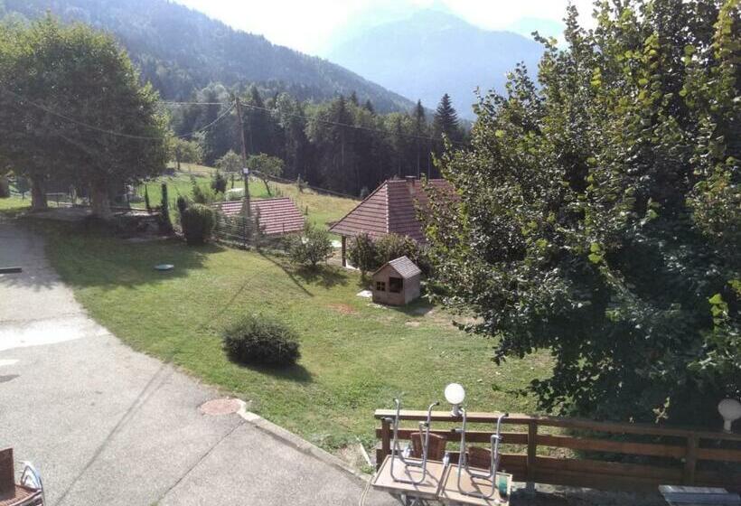 豪华房间, Le Grand Joly