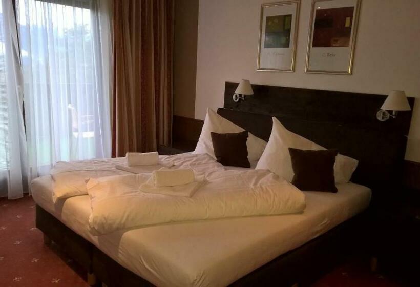 غرفة ديلوكس, Pension Savisalo