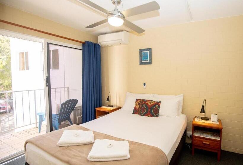 침실 1개 아파트, The Islander