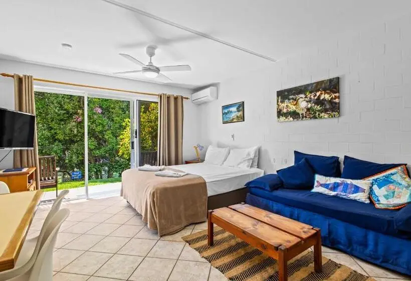 バルコニー付きスタンダードステューディオ, The Islander