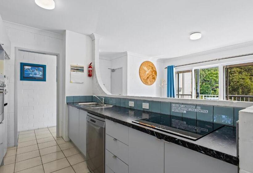 침실 2개 아파트, The Islander