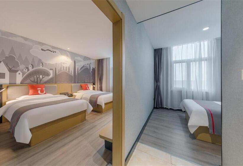 Трехместный Номер Deluxe, Thank Inn Chain Hotel Lanshan District Yitang