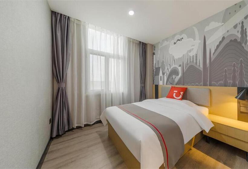 Трехместный Номер Deluxe, Thank Inn Chain Hotel Lanshan District Yitang