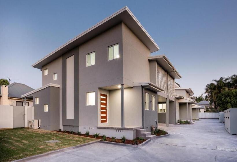 Апартаменты 2 Спальни, Wallsend Executive Apartments