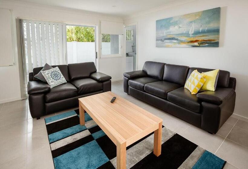 Апартаменты 2 Спальни, Wallsend Executive Apartments