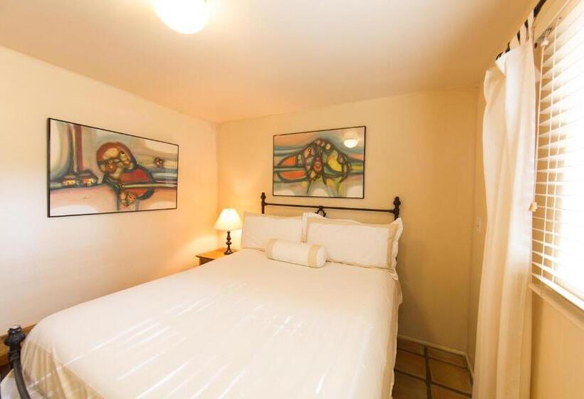 סוויטת 2 חדרי שינה, Blue Iguana Inn