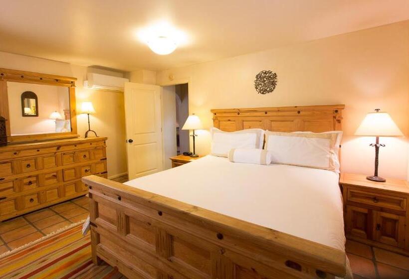 סוויטת 2 חדרי שינה, Blue Iguana Inn