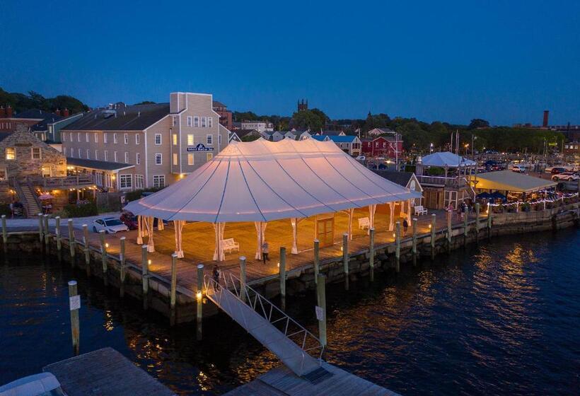 带大床的标准间, Bristol Harbor Inn