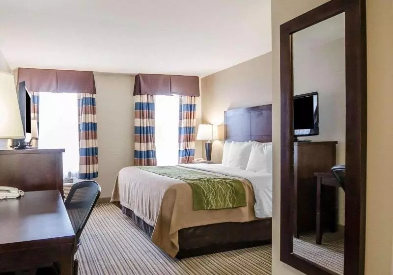 キングサイズベッドのスタンダードルーム, Surestay Plus By Best Western Corydon