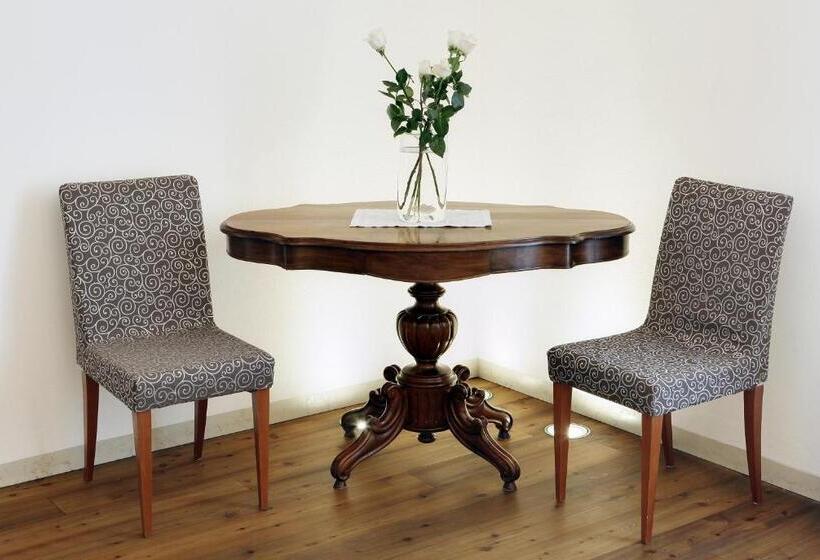 주니어 스위트, Due Mori