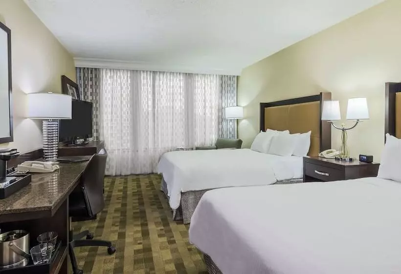 اتاق استاندارد با 2 تخت دوبل, Hilton St. Louis At The Ballpark