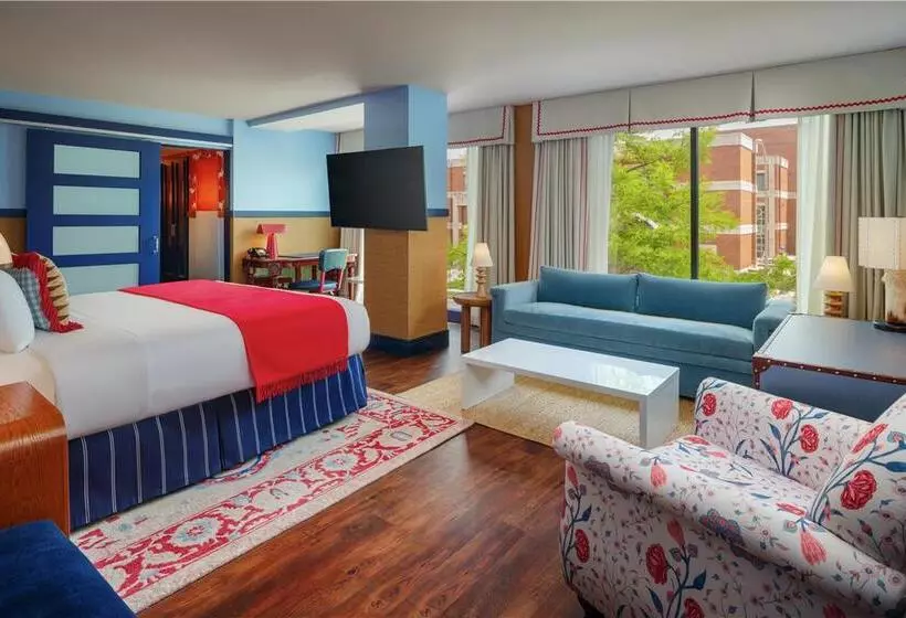 اتاق پرمیوم, Hilton St. Louis At The Ballpark