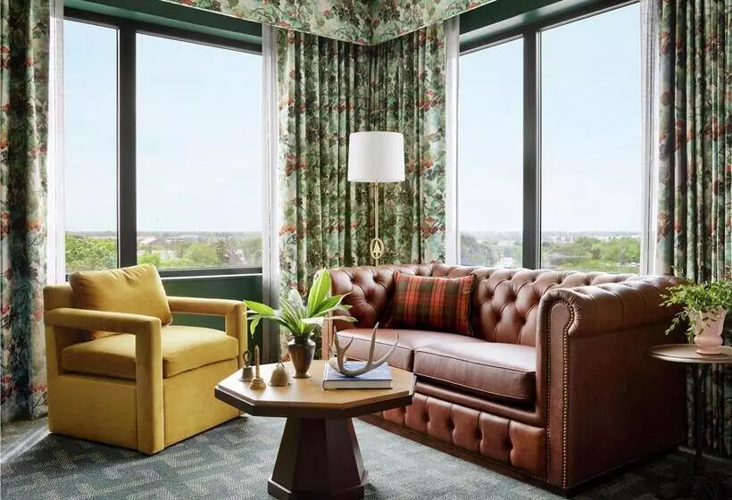 اتاق استاندارد با تخت بزرگ, Hilton St. Louis At The Ballpark