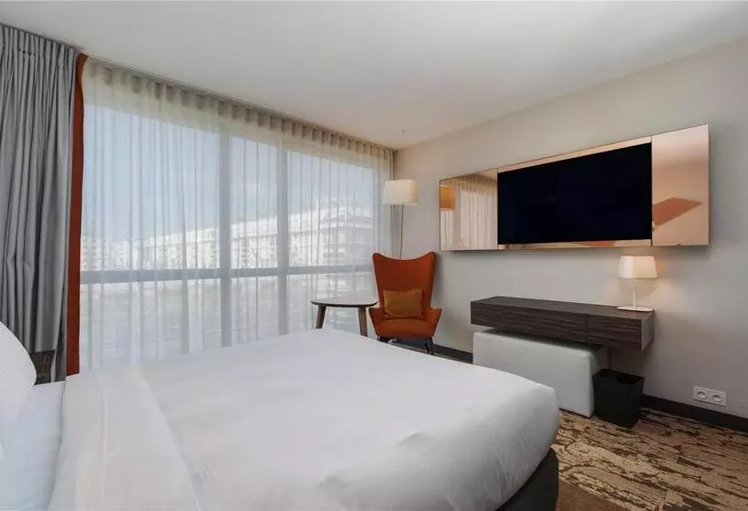 اتاق استاندارد برای معلولان, Hilton St. Louis At The Ballpark