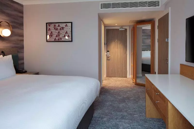 سوئیت با تخت بزرگ, Holiday Inn Express & Suites Tulare, An Ihg