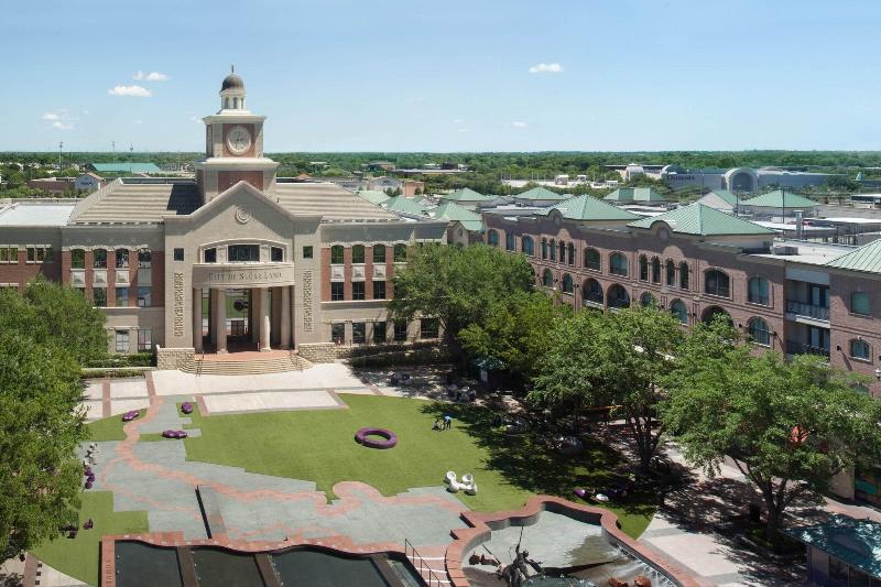 غرفة قياسية سرير كينج, Houston Marriott Sugar Land