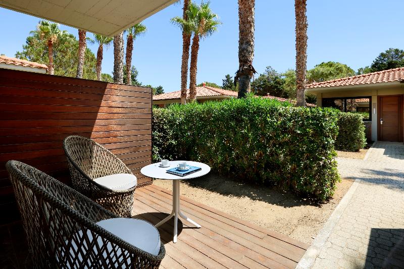 غرفة قياسية سرير كينج, Juniper Hotel Cupertino, Curio Collection By Hilton