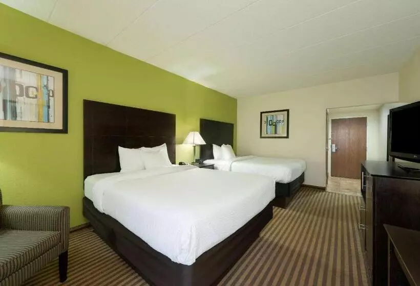 スタンダードルーム, La Quinta Inn & Suites By Wyndham Columbus   Grove City