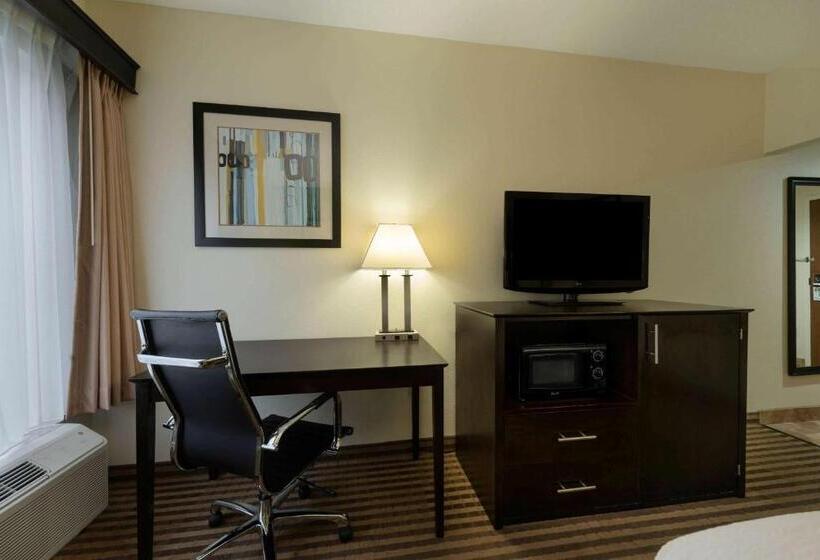 Номер Deluxe, La Quinta Inn & Suites By Wyndham Columbus   Grove City