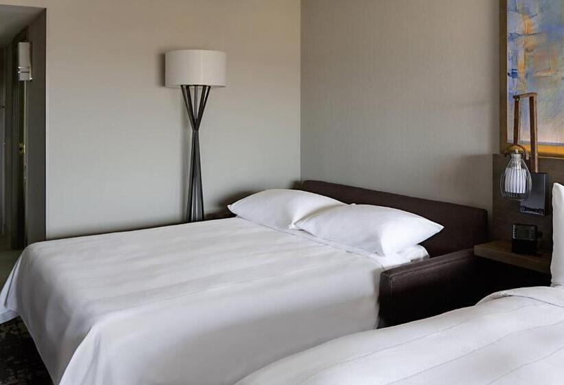 Номер Superior Кровать Кинг, Marriott Dallas Las Colinas