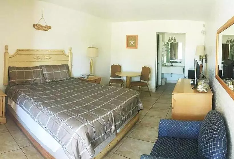キングサイズベッドのスタンダードルーム, Micanopy Inn