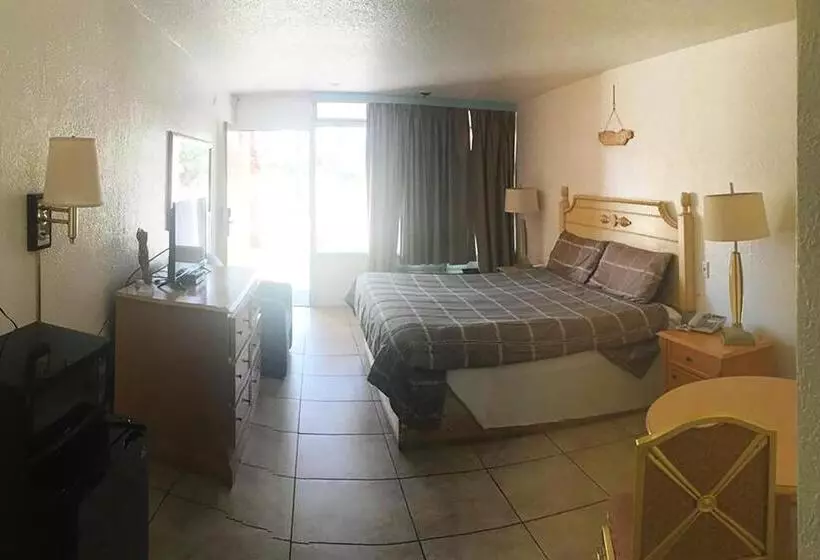 身障者適用キングサイズベッドルーム, Micanopy Inn