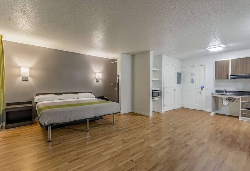 适合残疾人士使用的套间, Studio 6dallas, Tx