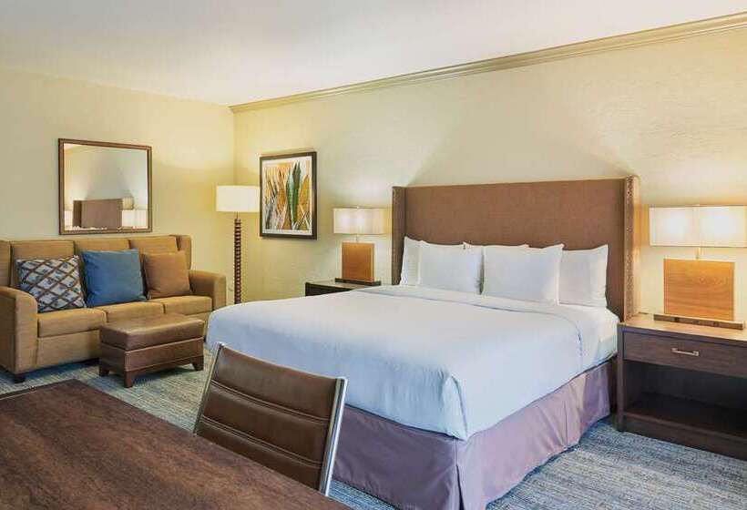 غرفة قياسية سرير كينج, Juniper Hotel Cupertino, Curio Collection By Hilton