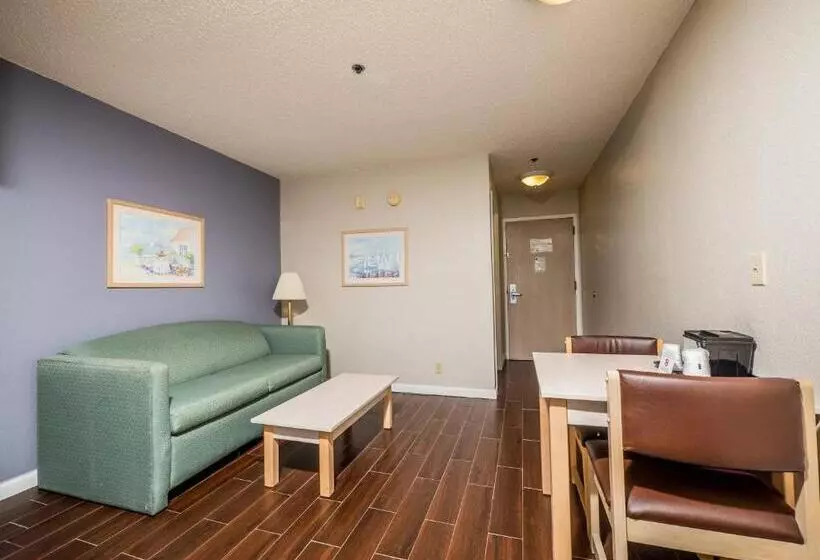 スタンダードスタジオ, Microtel Inn & Suites By Wyndham Palm Coast I95
