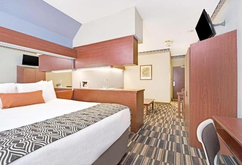套房, Microtel Inn & Suites Urbandale