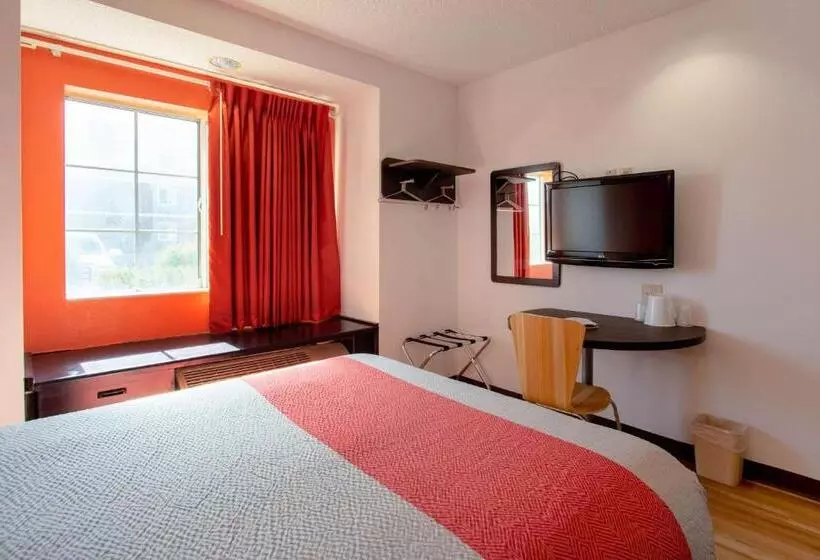 Standard-invahuone, Motel 6 El Paso, Tx   Southeast