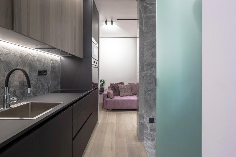 جناح, St. Pete Beach Suites