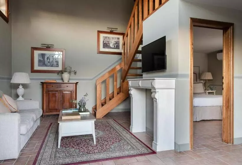プール付き１ベッドルームヴィラ, Relais Villa Olmo