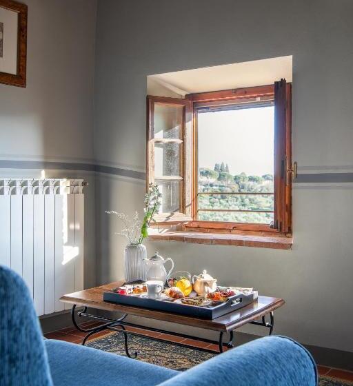 سوییت جونیور, Relais Villa Olmo