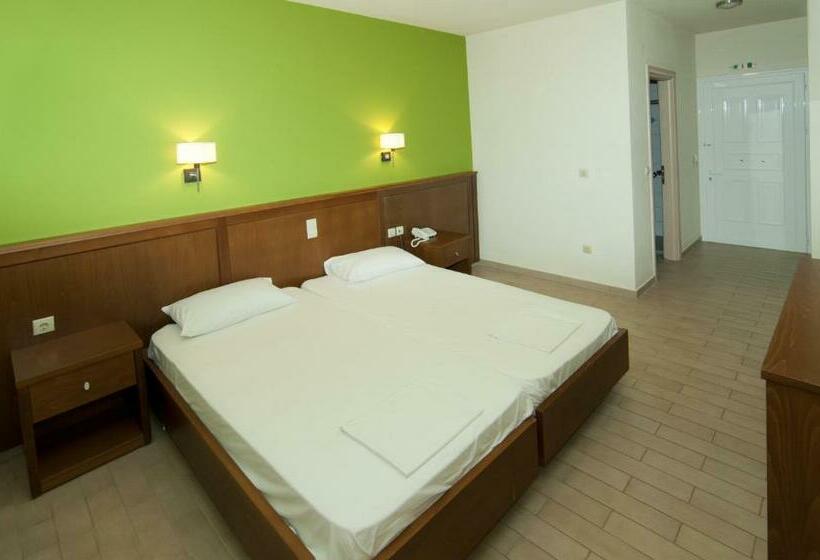 חדר סטנדרט, Elina