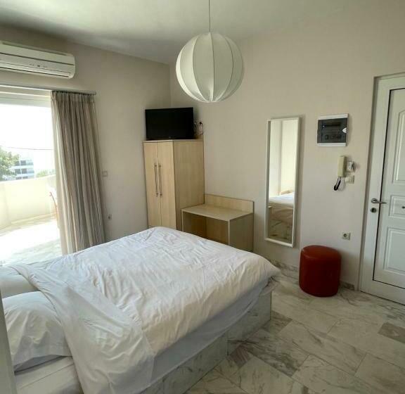 חדר סטנדרט לארבעה, Karystos Mare Apartments