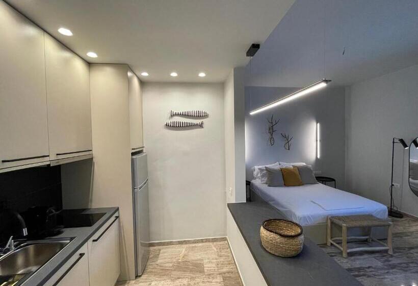 디럭스 룸, Karystos Mare Apartments