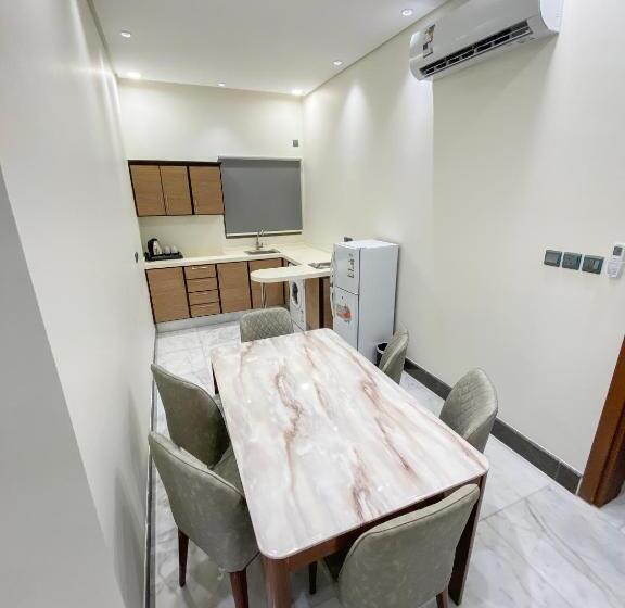 Апартаменты 2 Спальни, الروض للشقق المفروشه خاصة