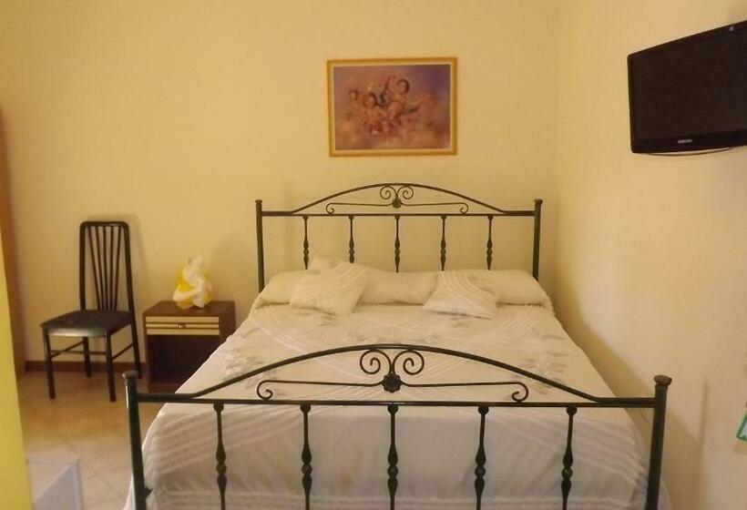 اتاق استاندارد, B&b Delfinia