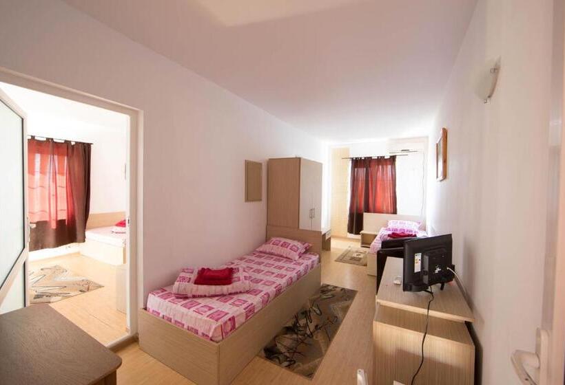 Семейный Номер, Vila Alga