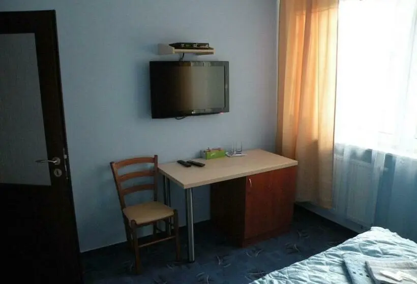 اتاق استاندارد چهار تخته, Penzion  Leslav