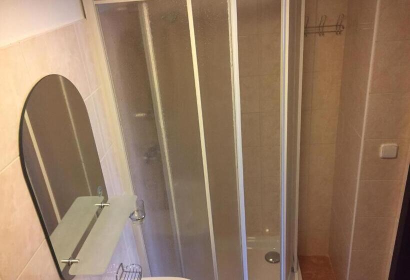 带大床的高级房间, Penzion  Leslav