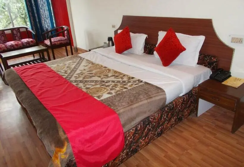 Chambre Economy, Anamika