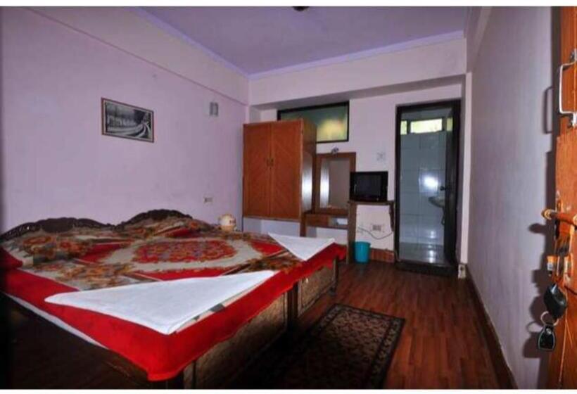 Delüks Oda, Anamika