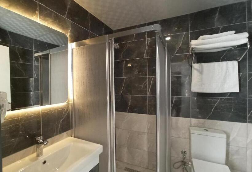 اتاق لوکس سه تخته, Avcılar Garden