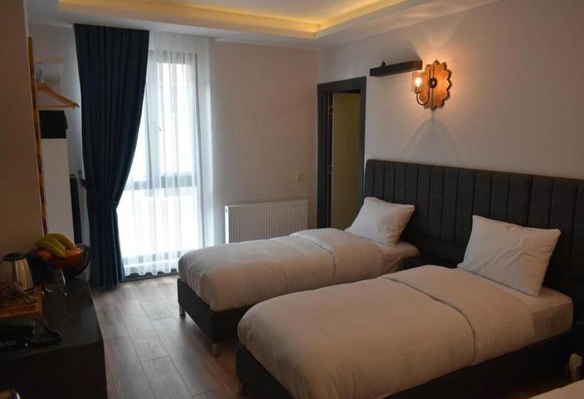 اتاق لوکس سه تخته, Avcılar Garden